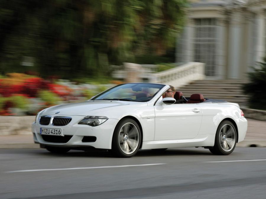  BMW M6 Convertible 2006 года  (фото 15 из 67)